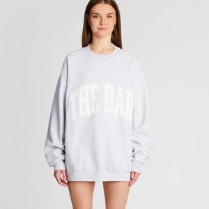 VARSITY SWEATSHIRT LT HEATHER GREY